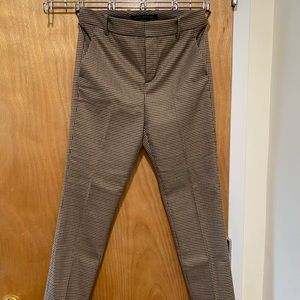 Zara high waist with pattern pants in beige color